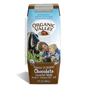 Organic Valley, Chocolate Milk Boxes 8oz Pack of 24