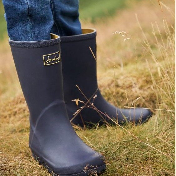 Roll Up Wellies