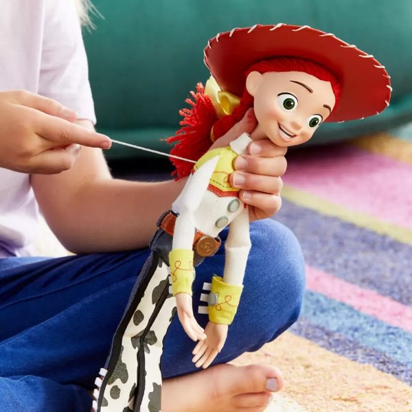 玩具总动员 Jessie 可互动发声玩偶