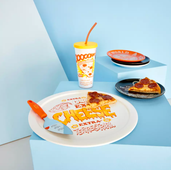 Pizza Planet Serving Set – Toy Story | shopDisney