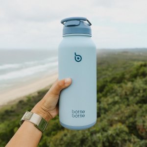 BOTTLE BOTTLE 32oz Insulated Water Bottle