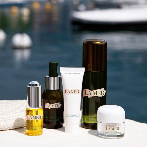 Today Only: & The Concentrate deluxe mini with your $200 purchase @ La Mer