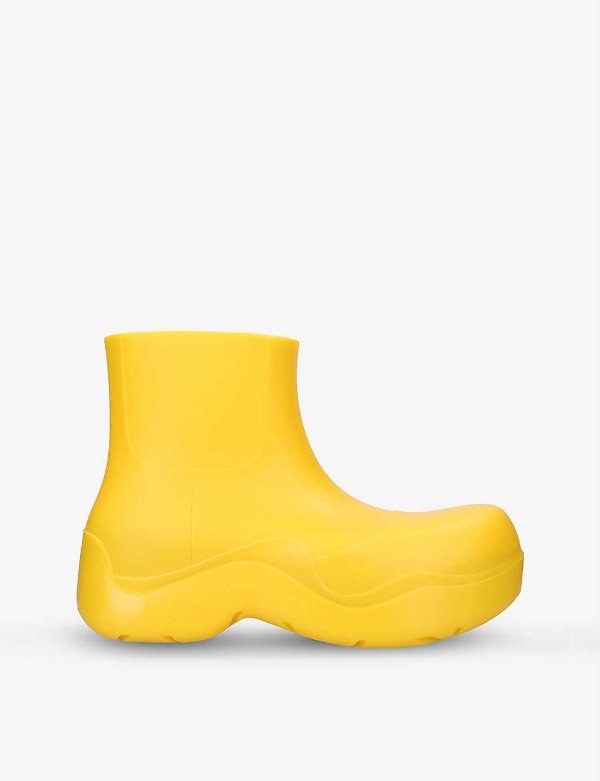 黄色雨靴