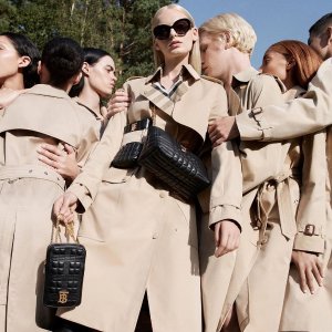 Up to 40% offBurberry Fashion Sale