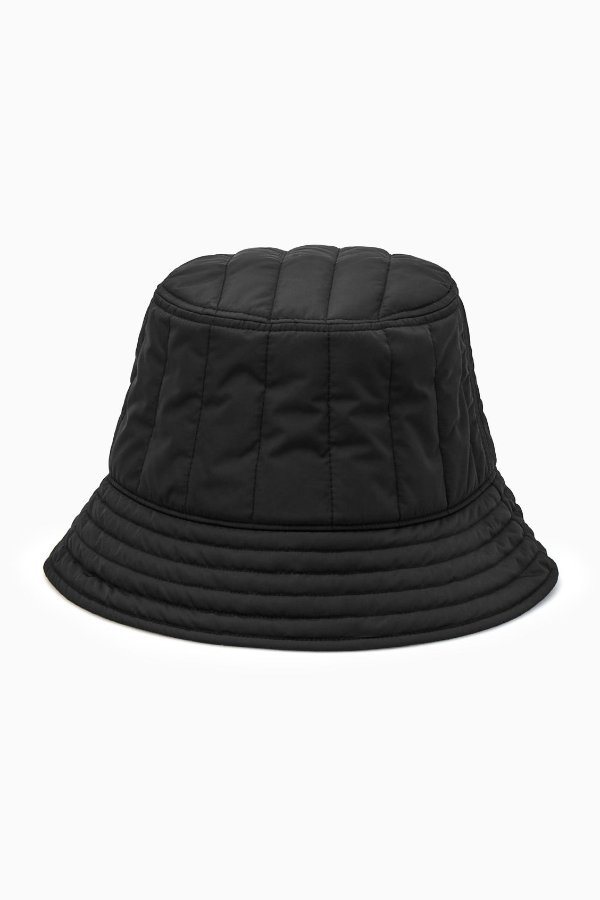 QUILTED BUCKET HAT - BLACK - Hats - COS