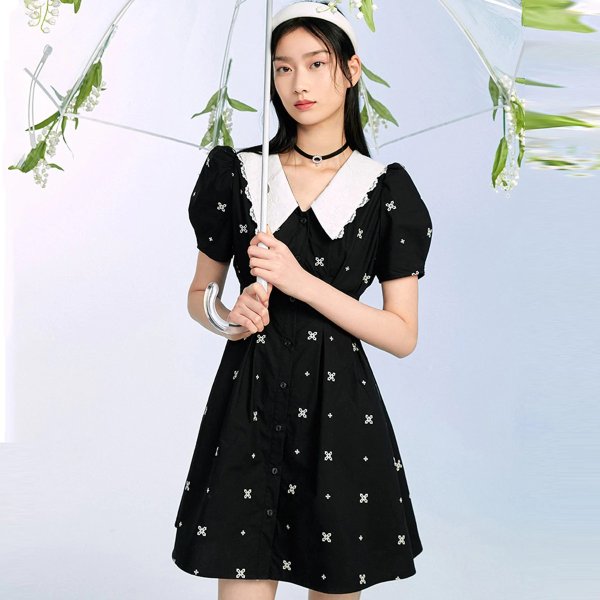 Floral Embroidery Puff Sleeve Bow Front Dress | Peacebird Women Fashion