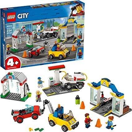City Garage Center 60232 Building Kit (234 Pieces)