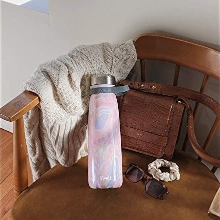Stainless Steel Traveler Triple-Layered Vacuum-Insulated Containers BPA Free Water Bottle