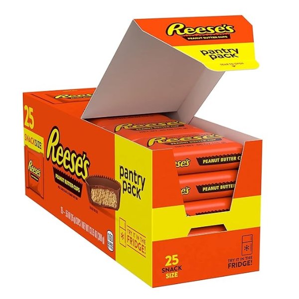 REESE'S Milk Chocolate and Peanut Butter Snack Size Cups Candy 0.55 oz Packs (25 Count)