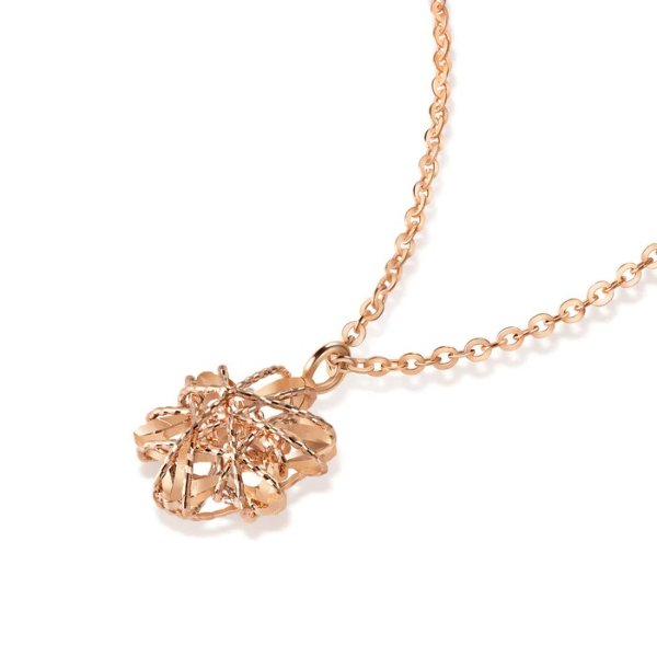 Minty Collection 18K Red Gold Snowflake Necklace | Chow Sang Sang Jewellery eShop