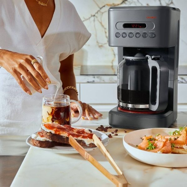 14 Cup Programmable Coffee Maker with Customizable Brew Strength