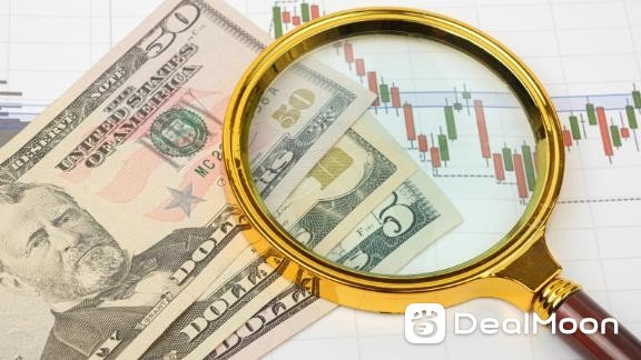 200727000655-underscored-cash-out-refinance-graphs-money-magnifying-glass-live-video.jpg