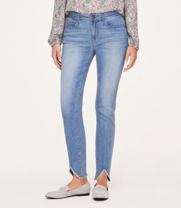 Curvy Frayed Skinny Ankle Jeans in Cosmos Blue Wash