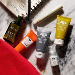 Last Day: + Deluxe Duo Gift with Set Purchase @ Origins