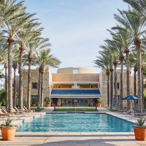 JW Marriott Phoenix Golf & Spa Resort w/$115 in Perks