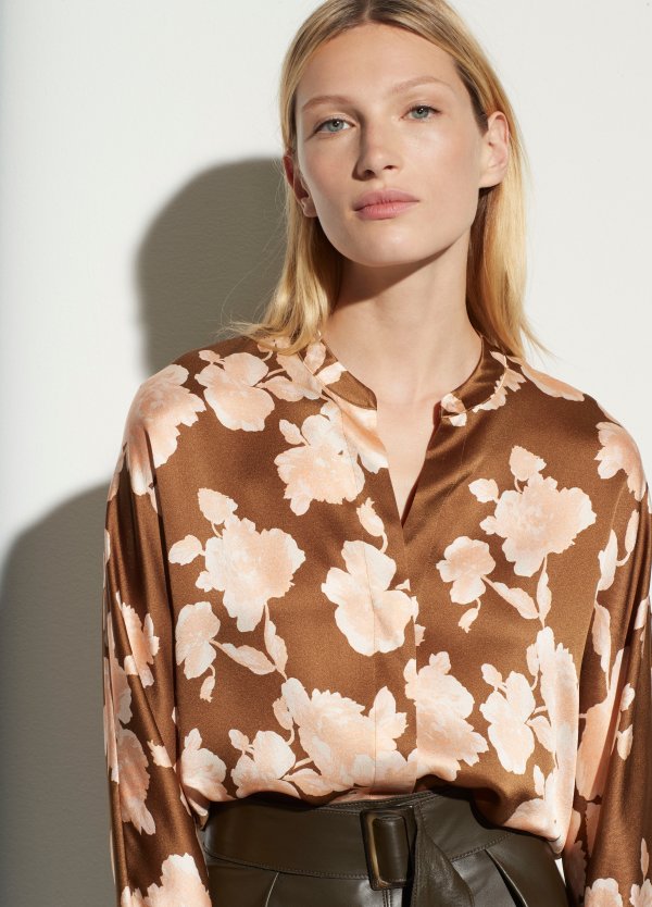 Tapestry Floral Popover Blouse