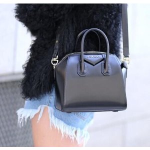 Valentino, Balenciaga and more brands Handbags @ Rue La La