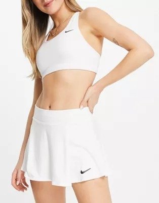 Court Dri-FIT Victory Flouncy tennis skirt in white