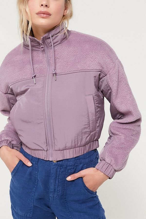 紫色夹克外套