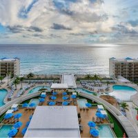 Hilton Cancun  全包度假村 3晚住宿