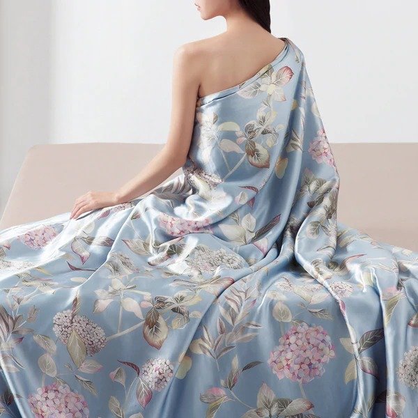 Summer Floral Silk Filled Blanket 78"X90"