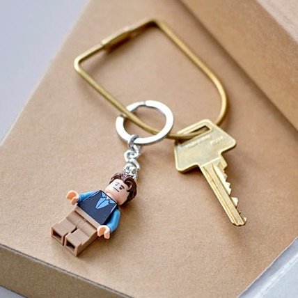 Chandler Key Chain 854118 | Ideas | Buy online at the Official LEGO® Shop US