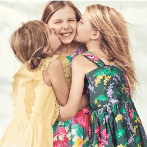 Last Day: Gap Kids 40% Off + Extra 10% Off Sitewide