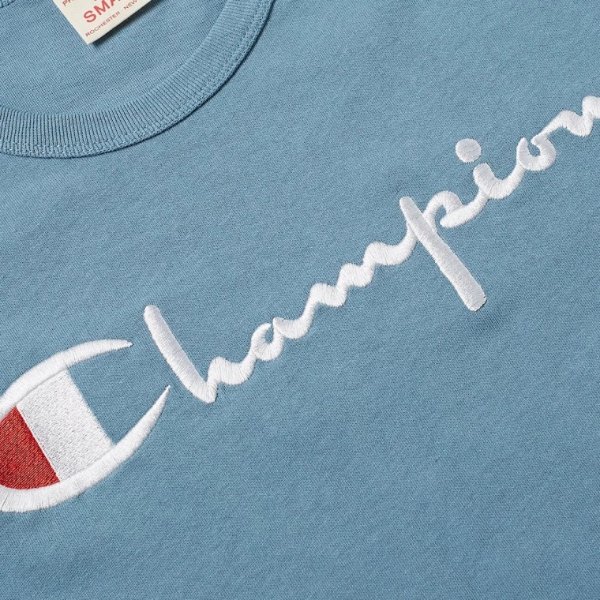 Champion T恤
