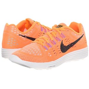 Nike女款桃粉色运动鞋LunarTempo热卖