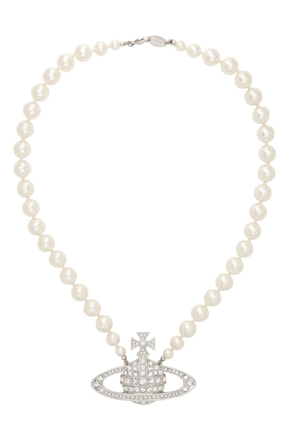 Silver Man. Bas Relief Pearl Necklace