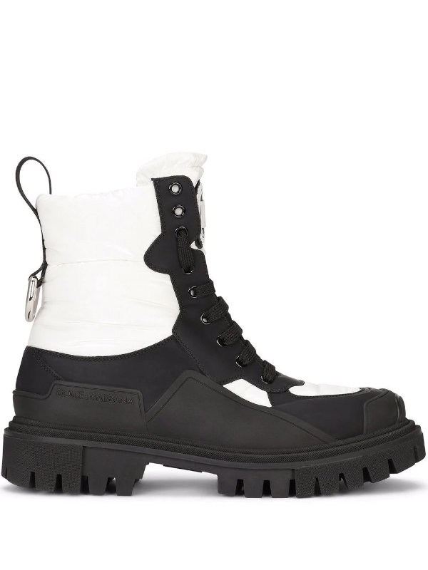 Dolce & Gabbanachunky sole ankle boots Dolce & Gabbana 马丁靴