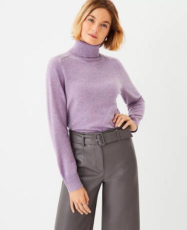 香芋紫羊绒衫
