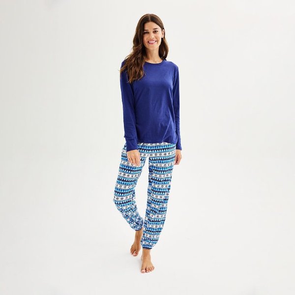 ® Women's Winter Wonderland Top & Bottoms Pajama Set
