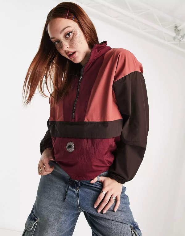 Sports Utility graphic packable quarter zip jacket in beetroot and canyon rust