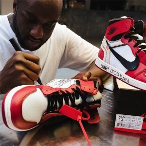 白黑红补货 大童$90Air Jordan 1 最经典篮球鞋 A Ma Maniére联名、奶茶棕拼色