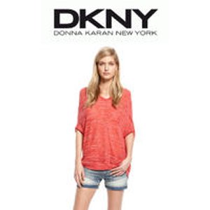 DKNY精选春季服装和配饰