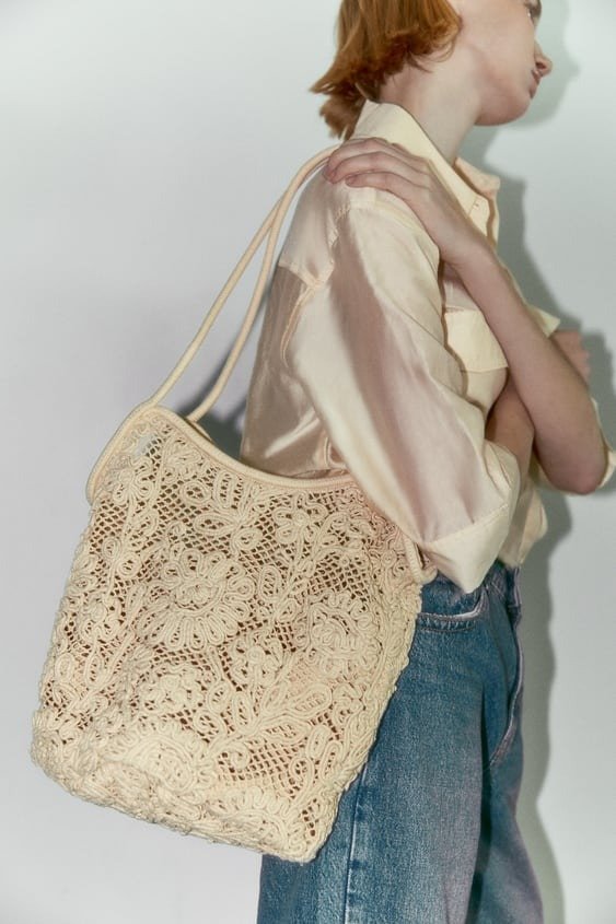 EMBROIDERED TOTE BAG