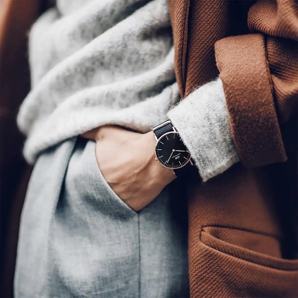 Cornwall - Black men's watch with rose gold 40mm | DW