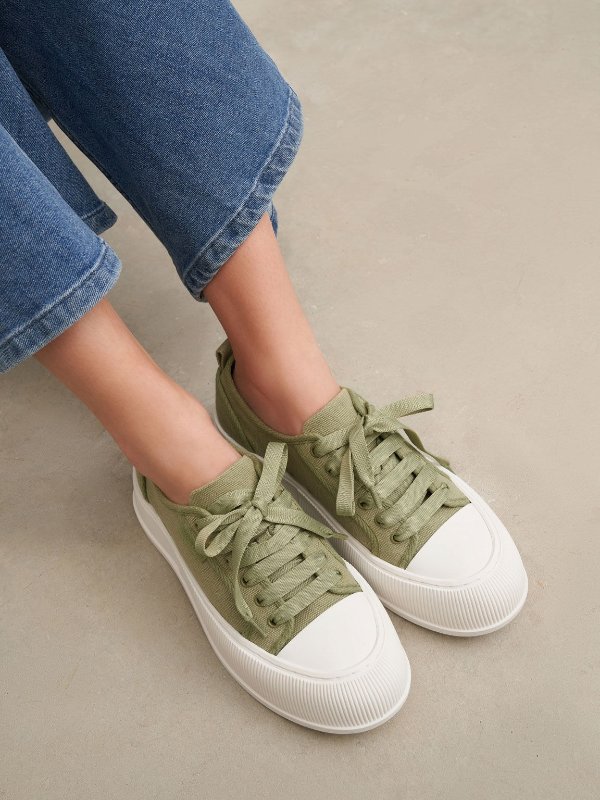 Green Organic Cotton Low-Top Sneakers | CHARLES &amp; KEITH