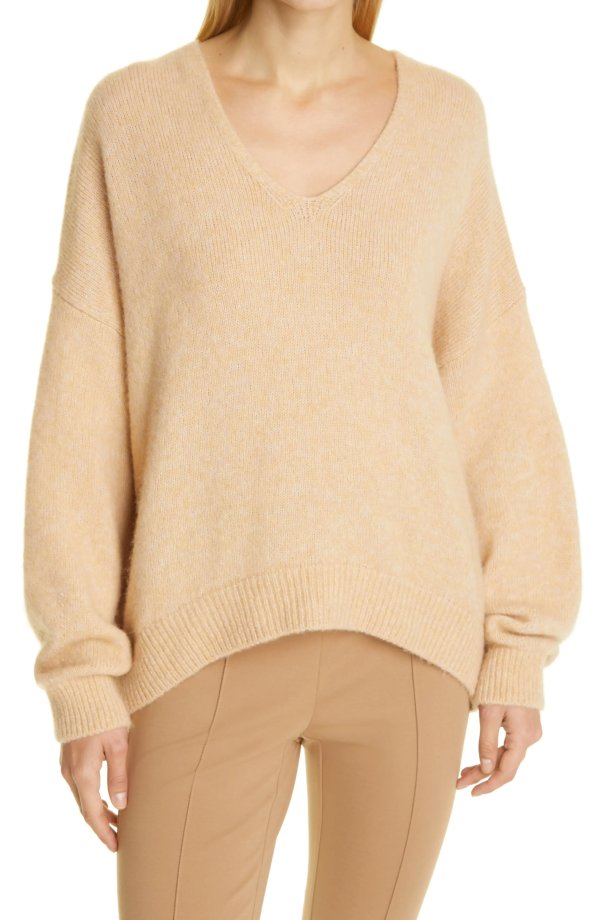 Fondiana V-Neck Sweater