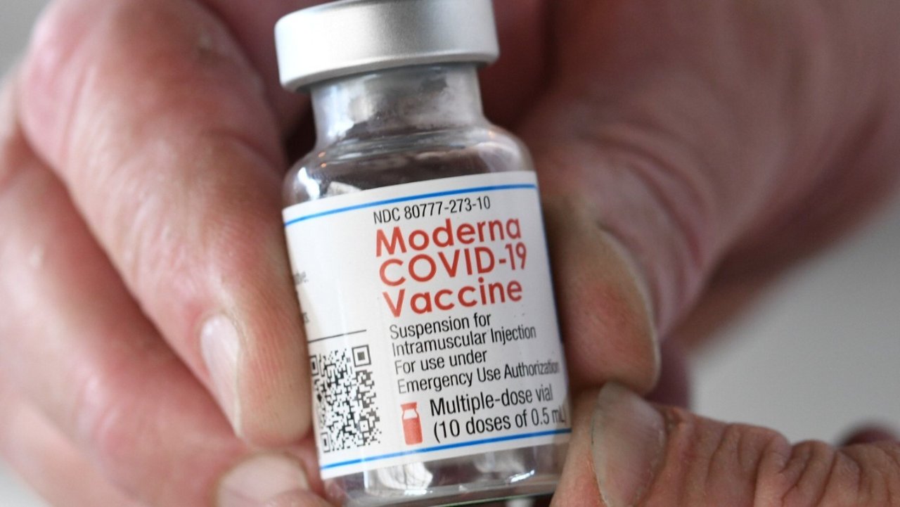 Moderna表示FDA需要更多时间评估其青少年新冠疫苗