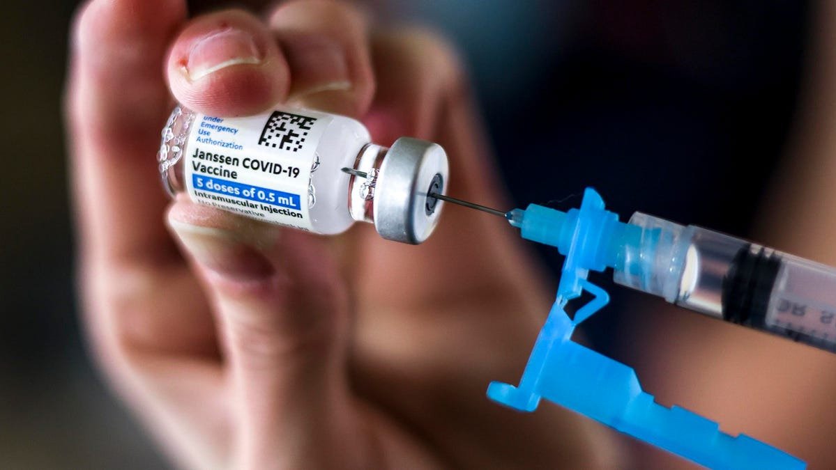 NIH超新研究指出，接种强生疫苗者加强针"混打"辉瑞或Moderna效果更好