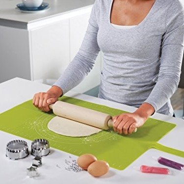 20031 Silicone Roll-Up Pastry Mat with Measurements, Green
