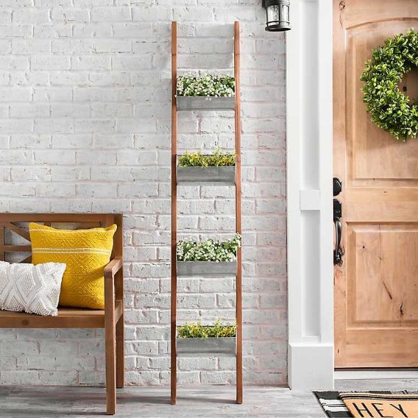 Wooden Ladder with Galvanized Planters
