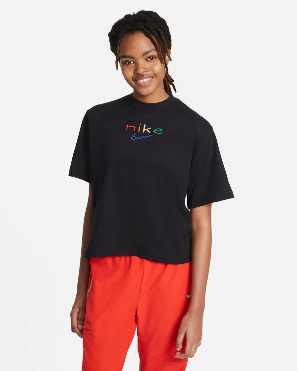Dri-FITWomen's Boxy Rainbow Training T-Shirt