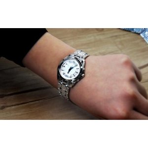 宝路华96M108 Precisionist系列女士珍珠母腕表