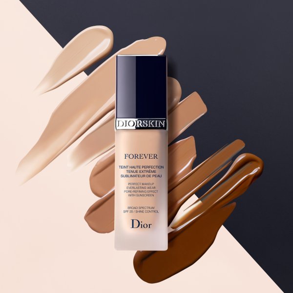 skin Forever – PERFECT MAKEUP EVERLASTING WEAR PORE-REFINING EFFECT by Christian Dior
