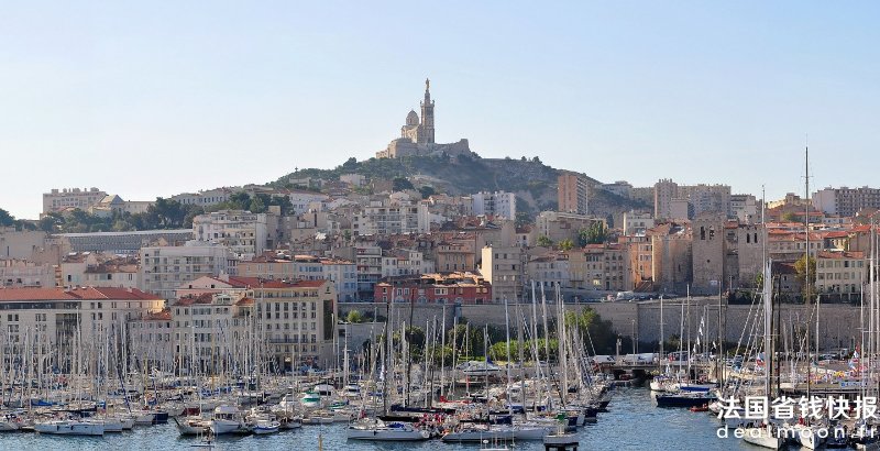 Hafen_von_Marseille-Saint_Laurent