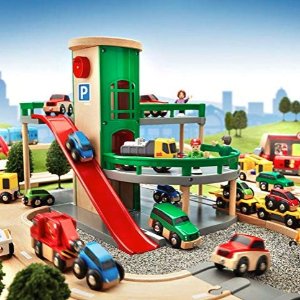 BRIO World - 33204 Parking Garage | Railway Accessory with Toy Cars for Kids @ Amazon