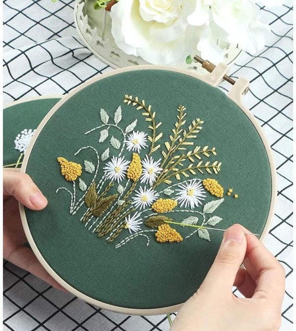 Full Range of Embroidery Starter Kit with Pattern